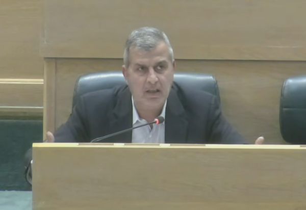 الخرابشة: لا نستطيع الحديث عن أرقام الغاز الطبيعي بالعلن