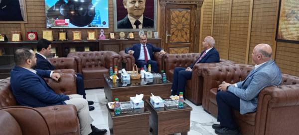 بلدية السلط والسفير التركي يبحثان شراكات تنموية وتعاون مشترك