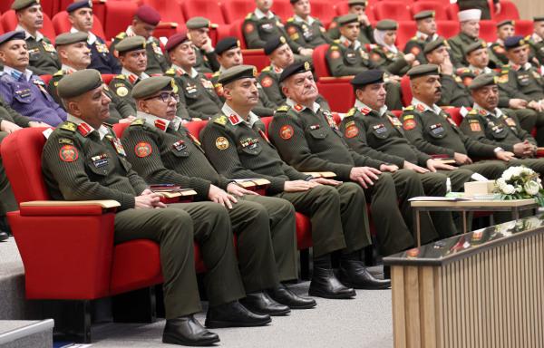 الحنيطي يرعى حفل توزيع الكؤوس على الوحدات الفائزة بالقوات المسلحة