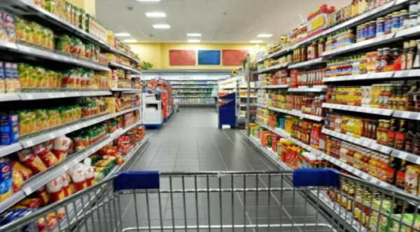 الحاج توفيق: مخزون المواد الغذائية والتموينية يكفي لشهور عديدة