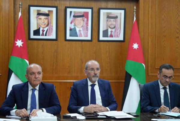 الصفدي في اجتماع الدول العربية: اعتداءات غاشمة تستهدف الأمن