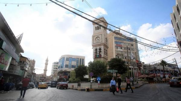 إزالة 45 بسطة مخالفة وإغلاق منشأة غذائية في إربد