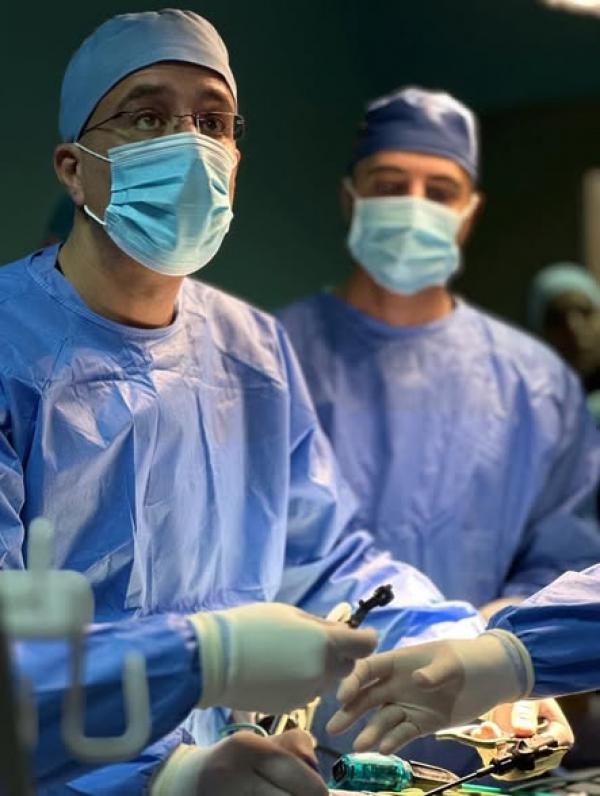 لأول مرة .. استخدام المنظار الجراحي لعلاج الأكياس الكلبية الرئوية عند الأطفال