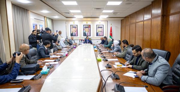 تنظيم الطاقة: بواخر محمّلة بالمشتقات النفطية والغاز قادمة إلى الأردن