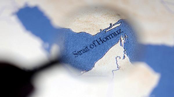 أكثر من 20 دولة تبدي رغبتها بالمساهمة في جهود تأمين مضيق هرمز