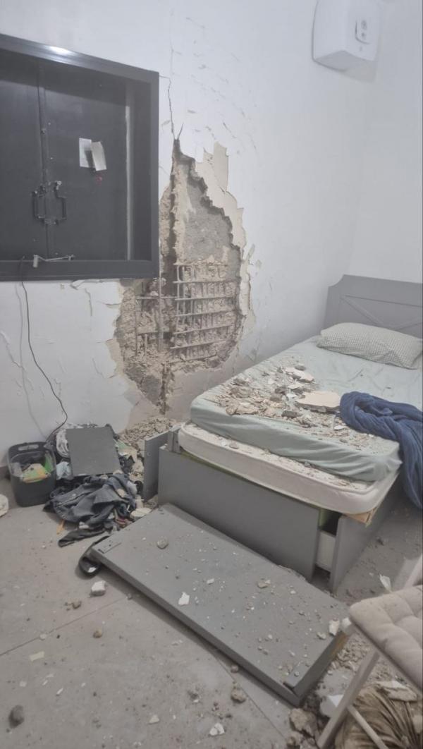 إصابات بشرية وأضرار بسقوط رؤوس صواريخ متفجرة في تل أبيب