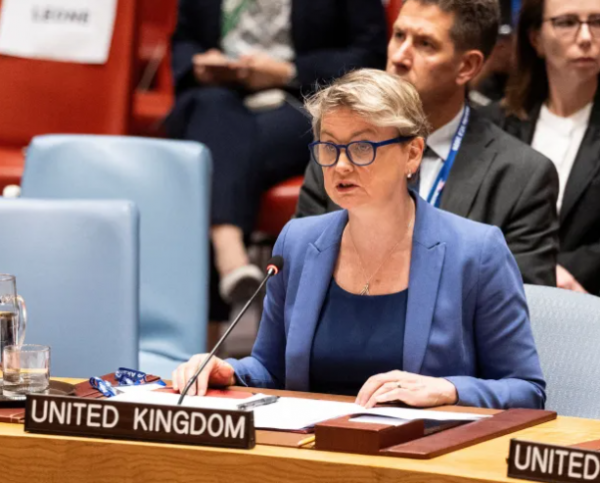 الخارجية البريطانية: قلق إزاء الانشغال بحرب إيران عن غزة