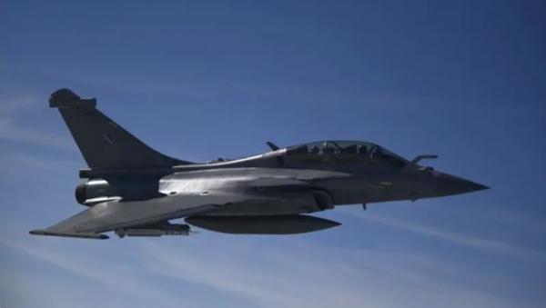 أوروبا تعود لاقتصاد الحرب .. مصانع تتحول لإنتاج السلاح