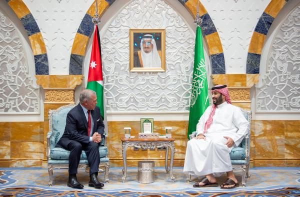 الملك وبن سلمان يبحثان تداعيات التطورات على أمن المنطقة والعالم