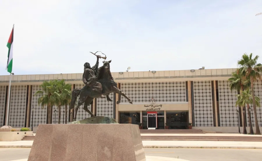 أعيان: تحركات الملك تجسد عقيدة الأردن الراسخة في وحدة الصف العربي