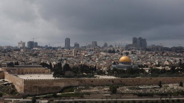 الاحتلال يغلق الأقصى لليوم الـ32 .. ودعوات مقدسية لكسر الحصار