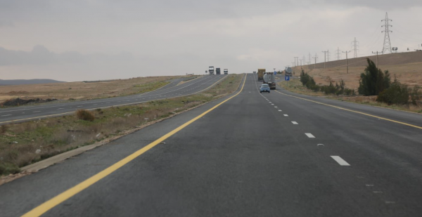 صيانة 20 كم من الطريق الصحراوي بكلفة 3.25 مليون دينار