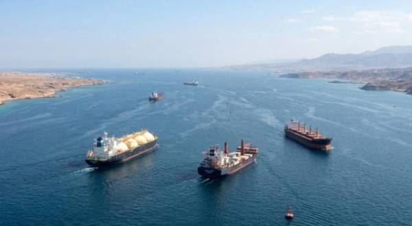 مصدر: إذا خرجت الأمور عن السيطرة فحلفاء إيران سيغلقون مضيق باب المندب