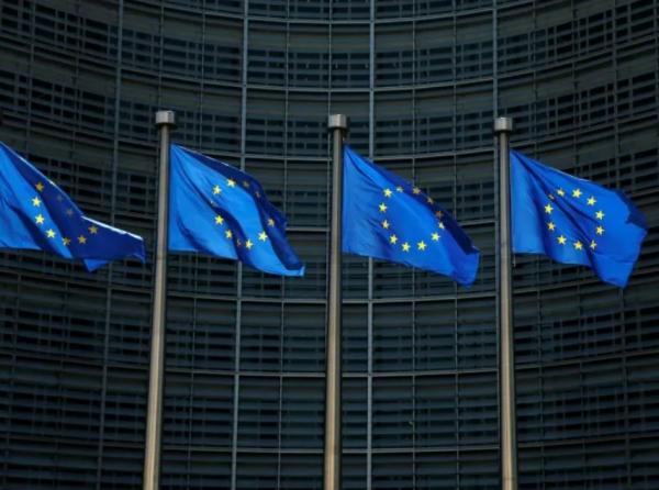 الاتحاد الأوروبي يرفض فرض رسوم لعبور مضيق هرمز