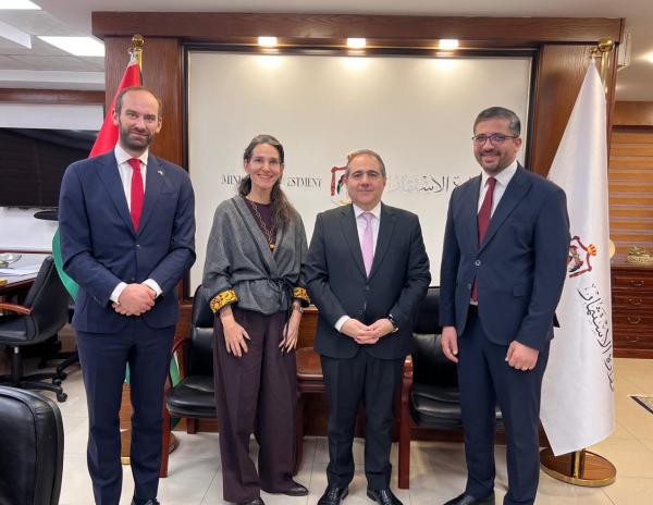 وزير الاستثمار يبحث والسفيرة السويسرية والقائم بأعمال السفارة السويدية آفاق التعاون