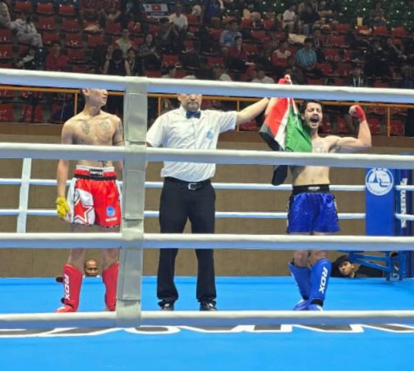 رفضًا لمواجهة إسرائيلي .. الأردني الرمحي ينسحب من نصف نهائي العالم للكيك بوكسينغ