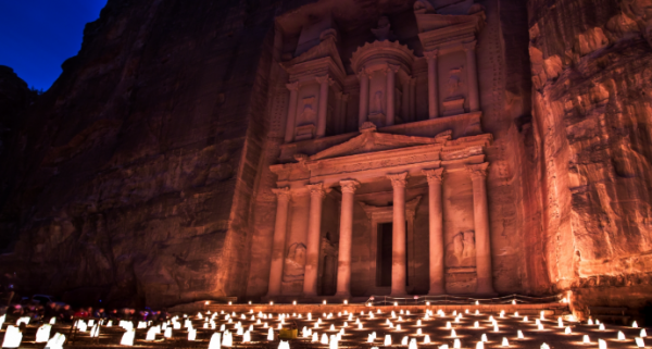 2264 زائرا للبترا خلال عطلة نهاية الاسبوع