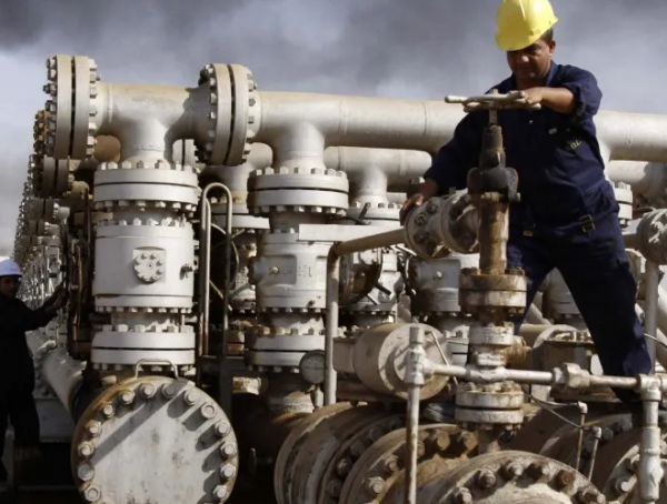 الطاقة الدولية: مستعدون لسحب المزيد من احتياطات النفط