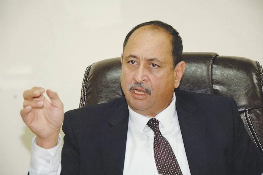 نقيب الأطباء: تضخم مستمر في أعداد طلبة الطب