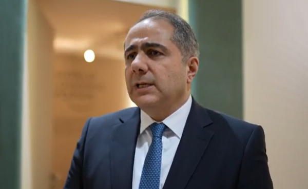 وزير الاستثمار: سكة حديد العقبة تحول الميناء إلى بوابة إقليمية