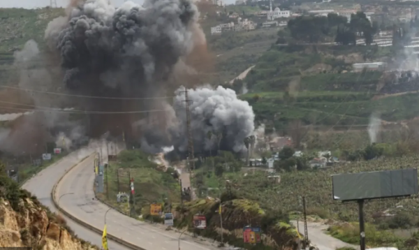 8 شهداء و20 جريحاً في غارات إسرائيلية وتدمير جسر جنوبي لبنان