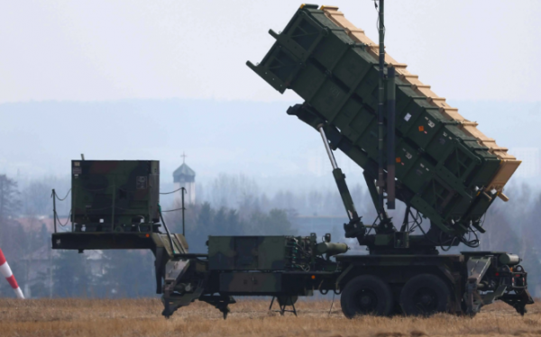 أمريكا ستؤجل تسليم أسلحة لدول أوروبية بسبب إيران