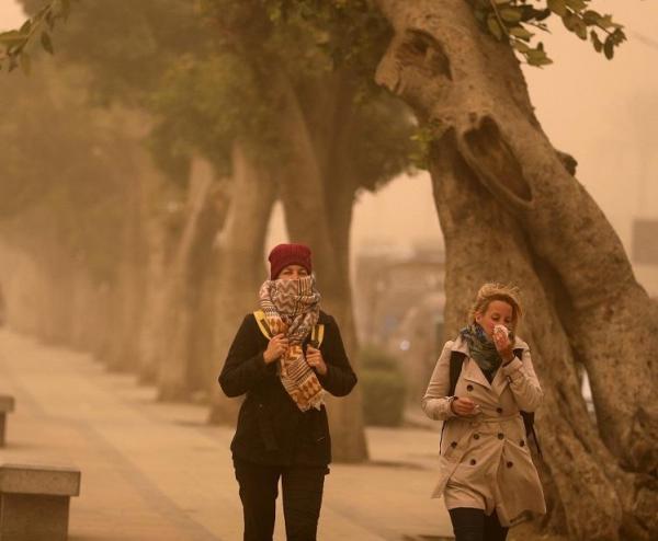 الصحة: 15% ارتفاع أعراض إصابات الأمراض التنفسية جراء الاجواء الخماسينية