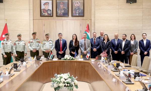 توقيع اتفاقية بين القوات المسلحة الأردنية ومفوضية الاتحاد الأوروبي