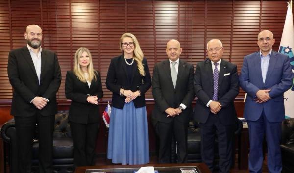 تجارة عمّان تبحث مع السفيرة التشيكية تعزيز التبادل التجاري وبناء شراكات نوعية