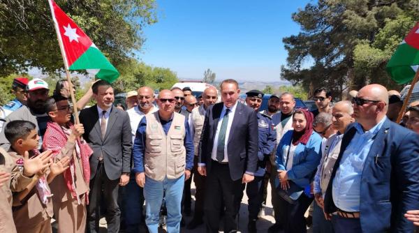 وزير البيئة يرعى حملة نظافة في غابات دبين لتعزيز الوعي البيئي في جرش