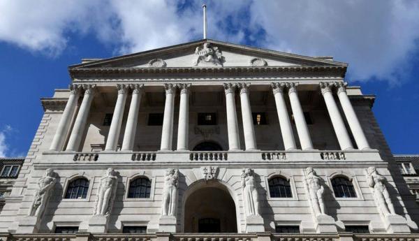 بنك إنجلترا المركزي: أسواق الأسهم العالمية قد تتجه إلى الهبوط