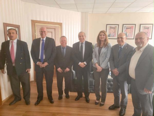 الحياري: الطريق الدائري أولوية لمعالجة أزمة السير في السلط