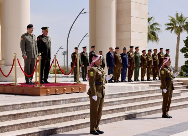 الحنيطي يستقبل رئيس هيئة الأركان للقوات المسلحة العربية الليبية