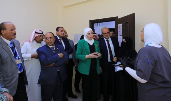 وزيرة التنمية الاجتماعية تفتتح وحدة التدخل المبكر في لواء ذيبان
