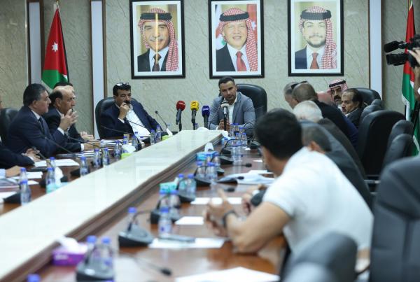الزراعة النيابية تطالب بتثبيت عمال البحوث الزراعية وتحسين أوضاعهم