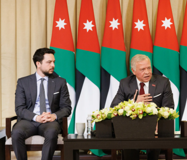 الملك وولي العهد يتلقيان برقيات تهنئة بمناسبة عيد استقلال المملكة الثمانين
