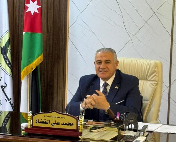 بلدية غرب إربد تواصل تنفيذ مشاريع خدمية وتنموية لتحسين البنية التحتية