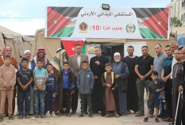 المستشفى الميداني جنوب غزة يستقبل وجهاء محليين ووف بمناسبة العيد