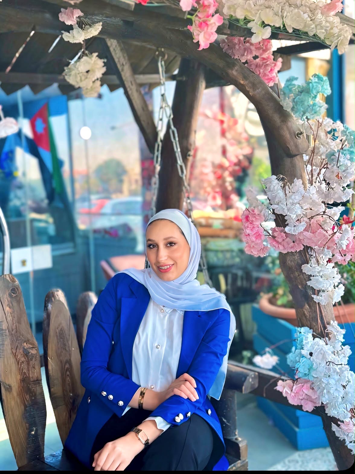 الاستاذه دانية السعود .. مبارك الإنجاز 
