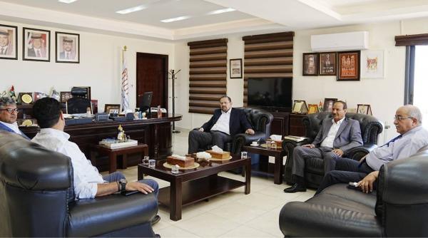 مجلس محافظة معان يبحث مع سلطة إقليم البترا تعزيز التعاون