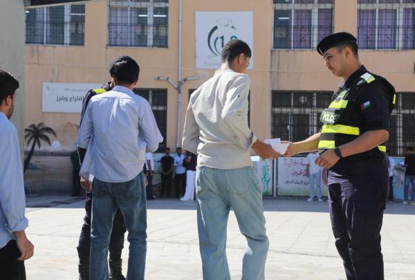 طلبة التوجيهي يشكون امتحان الرياضيات
