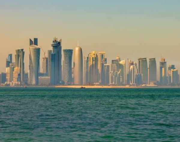 قطر تستدعي نائب السفير الإيراني وتسلّمه مذكرة احتجاج