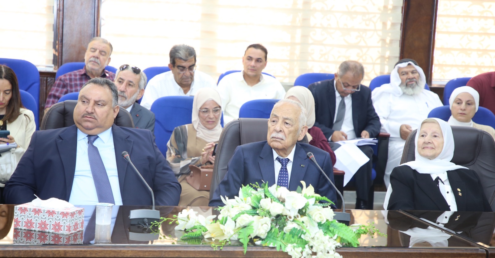 رئيس الديوان الملكي يرعى افتتاح المؤتمر الطبي