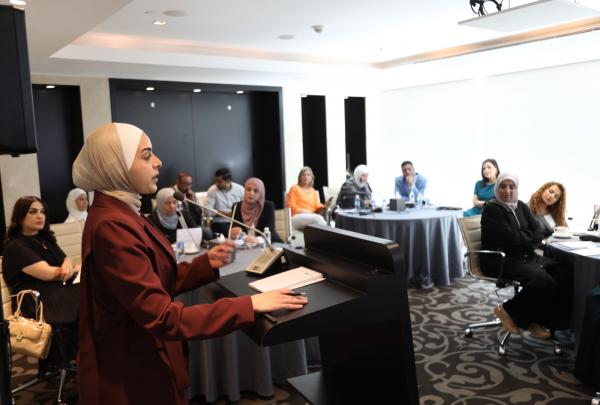 مستقلة الانتخاب تختتم المرحلة الثانية من تعزيز المهارات القيادية للنساء الحزبيات