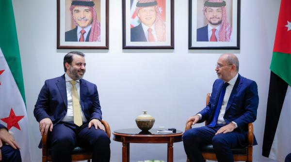 الصفدي والشيباني: الأردن وسوريا متضامنان بالمطلق في مواجهة تهديدات إسرائيل