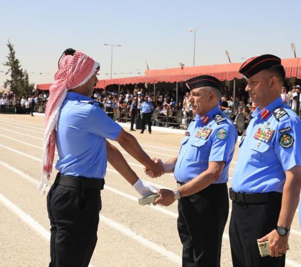المعايطة يرعى مراسم تخريج دورة جديدة من مستجدي الأمن العام