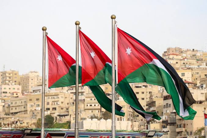 مصدر رسمي: الأردن أبلغ العراق بأنه سيضرب مليشيات إيران إذا هاجمت اراضيه