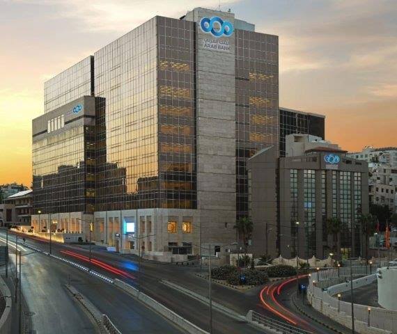 البنك العربي يواصل رعايته البلاتينية لمهرجان الأردن للعلوم والفنون