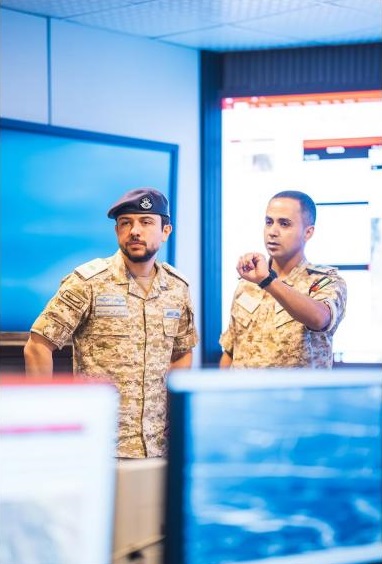 بالصور .. ولي العهد في سلاح الجو الملكي 