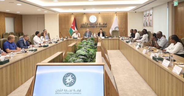 تجارة الأردن تبحث مع وفد اقتصادي كيني تعزيز التعاون
